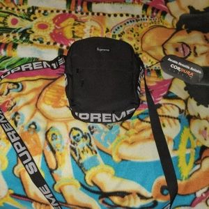 Supreme Shoulder Bag